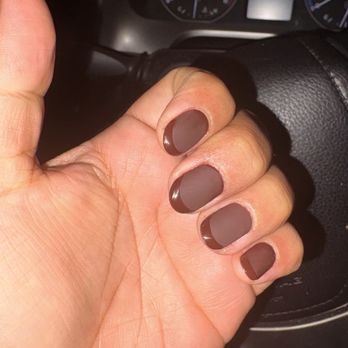 Minnie Nail Bar - Matte nail with a French tip - Nail Salons Near Me - Claremont, California