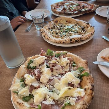 Doppio Zero Mountain View - Pizza Near Me - Mountain View, California