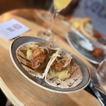 The Best 10 Restaurants near Murat Theatre At Old National Centre in