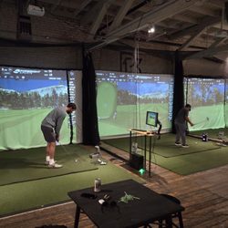 Eagle Club Indoor Golf