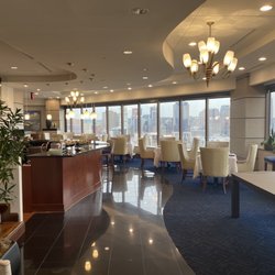 The Metropolitan Club - Dining and bar