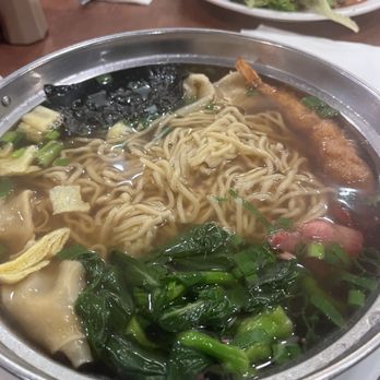 Zippy's - Saimin - Diners Near Me - Kaneohe, Hawaii Zippy's - Saimin - Diners Near Me - Kaneohe, Hawaii