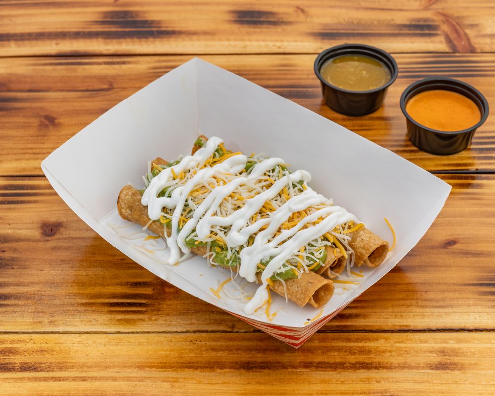 Food from Sunnie's Ocean Beach