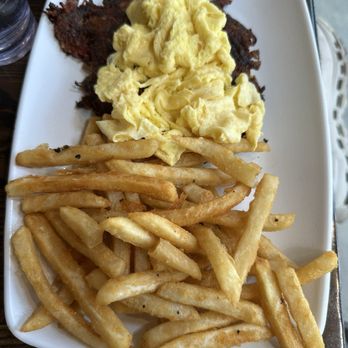 Little Luna - Cafes Near Me - Cambridge, Massachusetts Little Luna - Cafes Near Me - Cambridge, Massachusetts