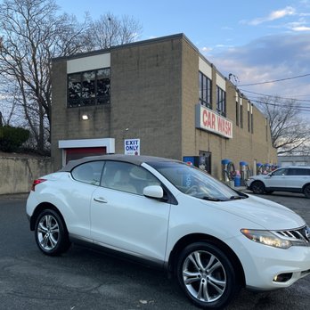 Super Shine Auto Wash Centers - Nice quickie wash - Car Wash Near Me - Braintree, Massachusetts Super Shine Auto Wash Centers - Nice quickie wash - Car Wash Near Me - Braintree, Massachusetts