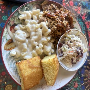 Little Something Different - Pulled Pork - Coffee & Tea Near Me - Mount Dora, Florida