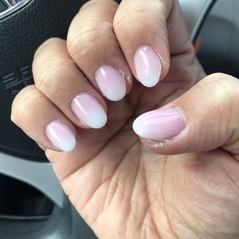 Tony's Nails - Ombre - Nail Salons Near Me - Livermore, California