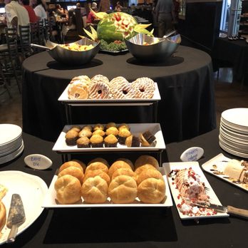 Salt Rock Tavern - Pastries - donut pastry up top was delicious - New American Near Me - Oldsmar, Florida