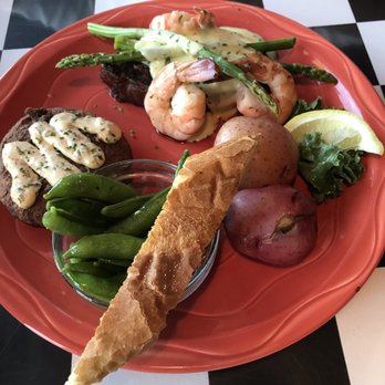 Flamingo Grill - 6oz filet with crab cake and shrimp & asparagus bernaise sauce - Seafood Near Me - Myrtle Beach, South Carolina