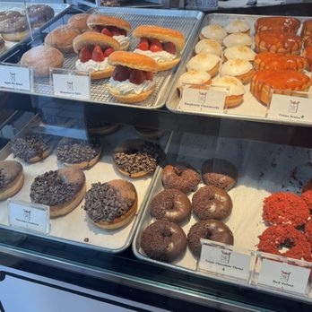 Donut Bar & Bakery - Breakfast & Brunch Near Me - San Diego, California Donut Bar & Bakery - Breakfast & Brunch Near Me - San Diego, California