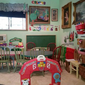 Bea's Playhouse - Child Care & Day Care Near Me - Woodinville, Washington Bea's Playhouse - Child Care & Day Care Near Me - Woodinville, Washington