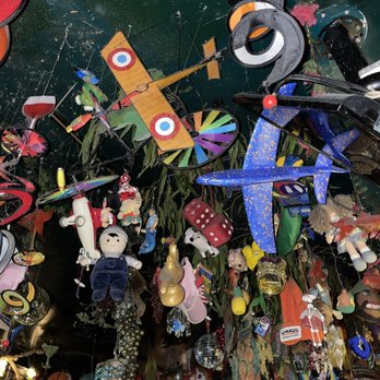 Cubbyhole - cubby has the best decorations every season!! - Gay Bars Near Me - New York, New York