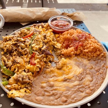 Our Nest - Carnitas Machacca Hash - Breakfast & Brunch Near Me - Fullerton, California Our Nest - Carnitas Machacca Hash - Breakfast & Brunch Near Me - Fullerton, California