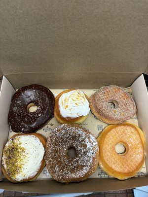 Handcraft Doughnuts by null