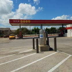 HEB Pharmacy - Gas