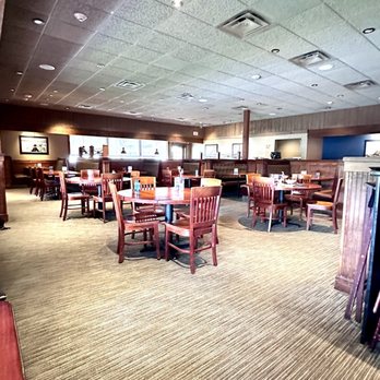 Red Lobster - Dining area - Seafood Near Me - West Omaha, Nebraska Red Lobster - Dining area - Seafood Near Me - West Omaha, Nebraska