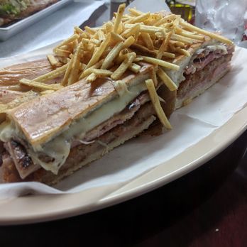 Rinconcito Cubano - Croqueta Preparada (Croquette Sandwich) - Cafeteria Near Me - Miami, Florida