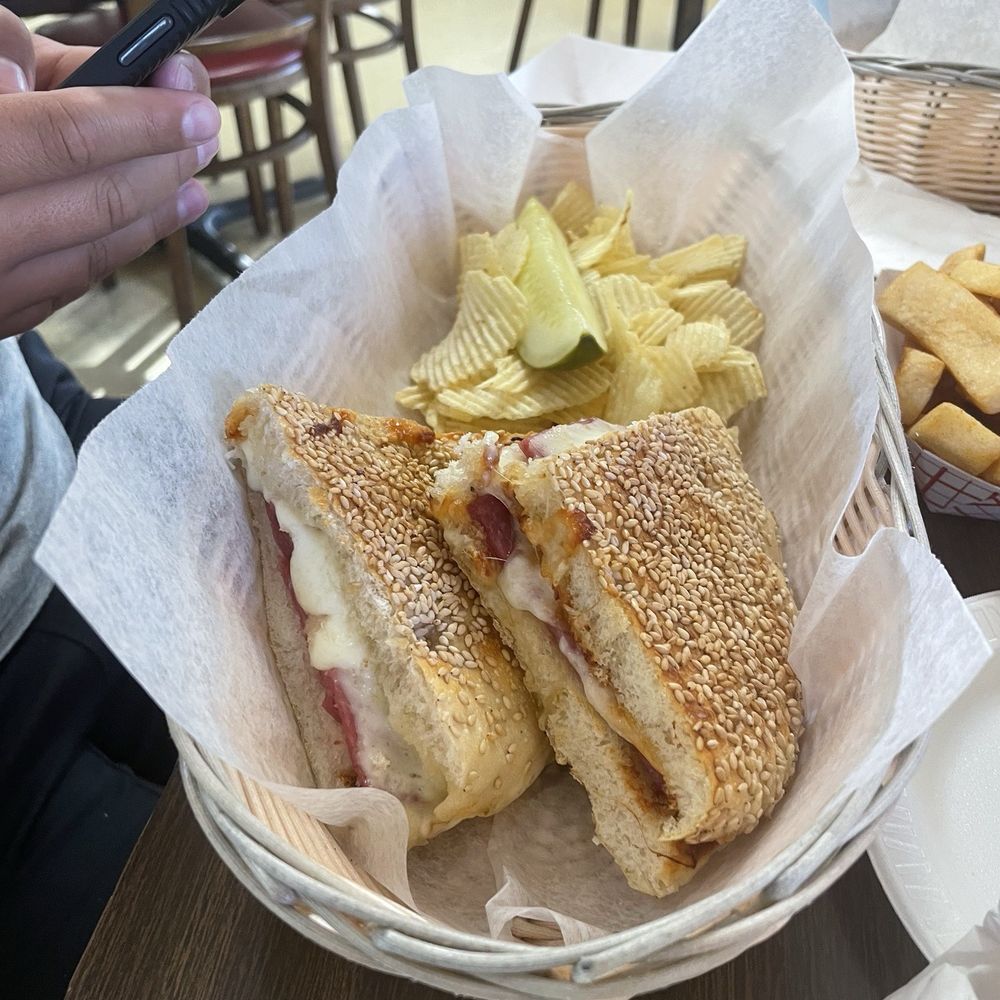 Chris' Poboys - Sandwiches Near Me - Lafayette, Louisiana