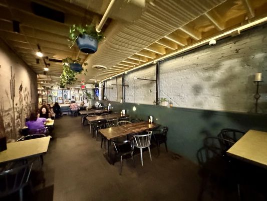 Condesa Phoenix by null