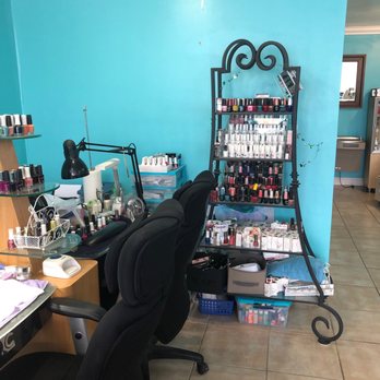 Avela Day Spa - Gel polish - Nail Salons Near Me - Jacksonville, Florida