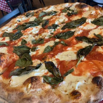 Grimaldi's Pizzeria - Pizza Near Me - Allen, Texas