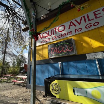 Taquito Aviles - Nice seating area - Food Stands Near Me - Austin, Texas