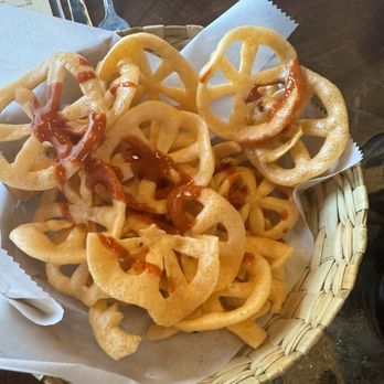 Rosa Madera - Chicarrones con limon y tapatio - Mexican Near Me - Sacramento, California Rosa Madera - Chicarrones con limon y tapatio - Mexican Near Me - Sacramento, California