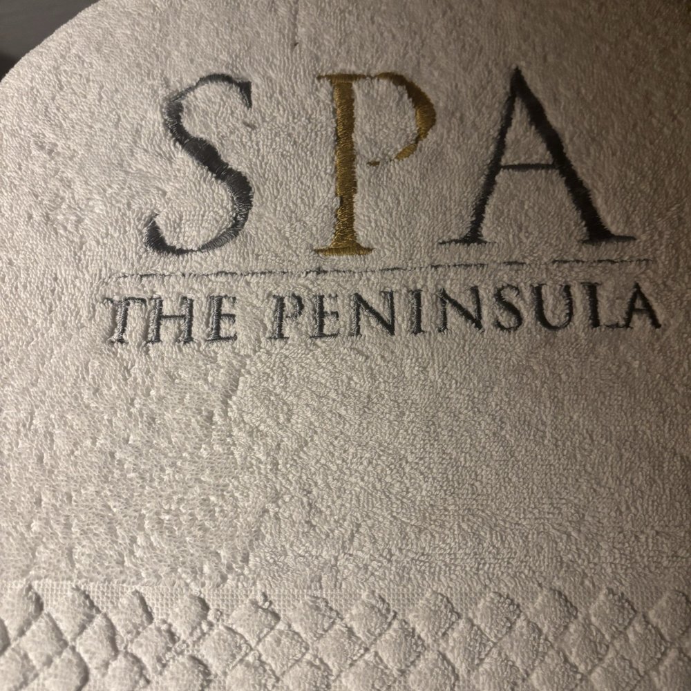 The Peninsula Chicago - Towel - Hotels Near Me - Chicago, Illinois