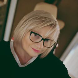 Platinum Hair & Colour Studio