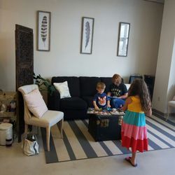 Polished - Waiting area
