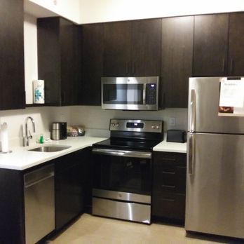 Residence Inn by Marriott Lancaster - Kitchen with all appliances - Hotels Near Me - Lancaster, Pennsylvania