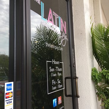 The Latin Pig Cuban Restaurant - Sitting in the small outdoor area they have. - Cuban Near Me - Plano, Texas The Latin Pig Cuban Restaurant - Sitting in the small outdoor area they have. - Cuban Near Me - Plano, Texas