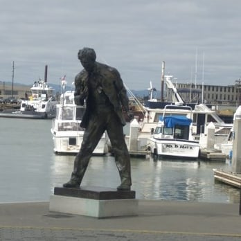 Jack London Square - Jack London statue - Shopping Centers Near Me - Oakland, California Jack London Square - Jack London statue - Shopping Centers Near Me - Oakland, California