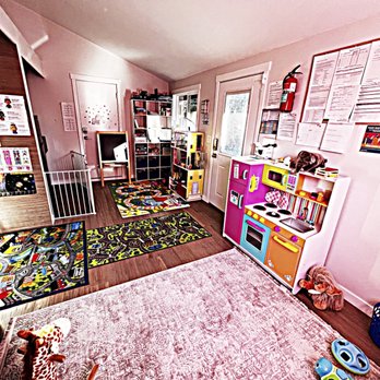 Little Elephant Childcare - Play Room - Child Care & Day Care Near Me - Kirkland, Washington Little Elephant Childcare - Play Room - Child Care & Day Care Near Me - Kirkland, Washington