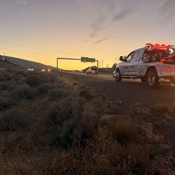 Rapid Wrecker Services - Vehicle recovery winch out - Towing Near Me - Pasco, Washington Rapid Wrecker Services - Vehicle recovery winch out - Towing Near Me - Pasco, Washington