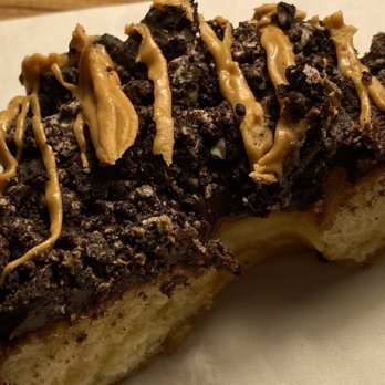 Voodoo Doughnut - Peanut butter and Oreo 10-26-21 - Donuts Near Me - Portland, Oregon Voodoo Doughnut - Peanut butter and Oreo 10-26-21 - Donuts Near Me - Portland, Oregon
