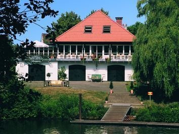 Bootshaus by null