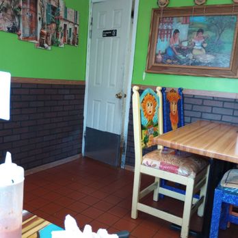 Taqueria Escobar - Grimey, greasy door to and from the kitchen that the servers use. - Mexican Near Me - Pelican Rapids, Minnesota Taqueria Escobar - Grimey, greasy door to and from the kitchen that the servers use. - Mexican Near Me - Pelican Rapids, Minnesota