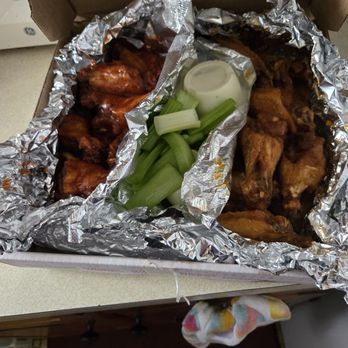 Cinquino's Pizza - Chicken wings...2 flavors - Pizza Near Me - Batavia, New York Cinquino's Pizza - Chicken wings...2 flavors - Pizza Near Me - Batavia, New York