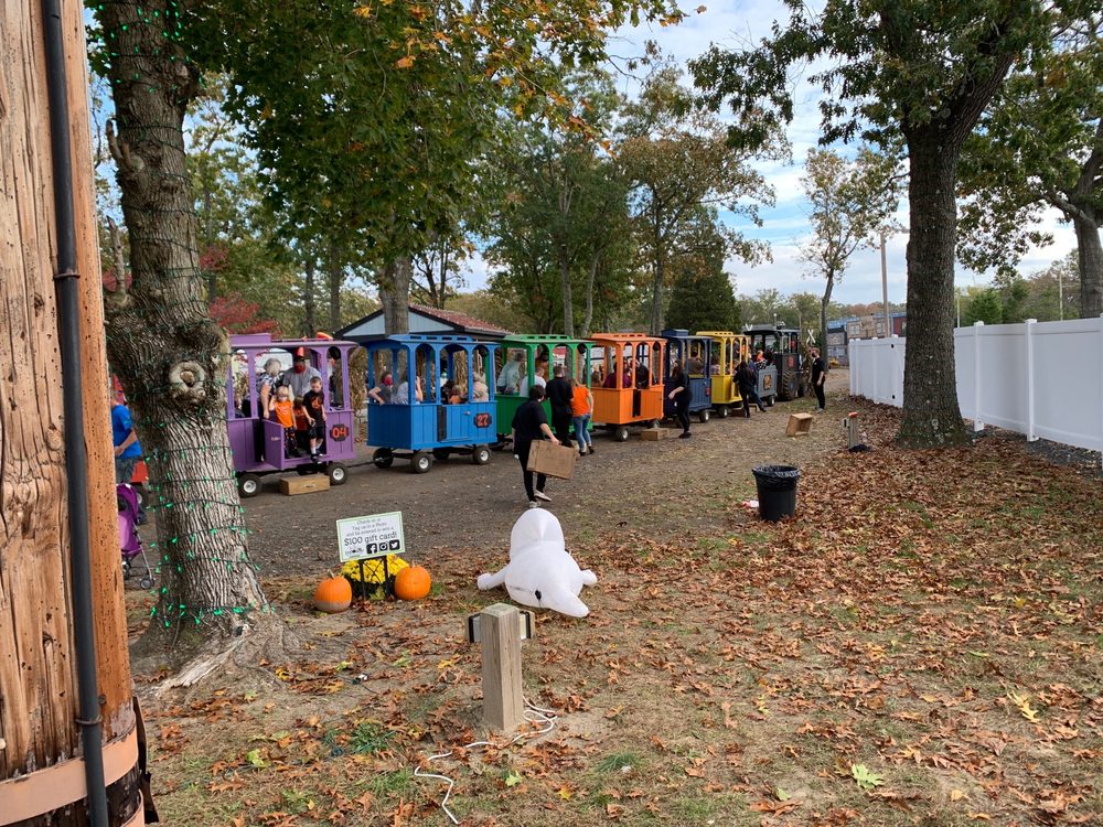 DI DONATO BOWLING CENTER & COCKTAIL LOUNGE Updated August 2024 41