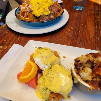 Cups Cafe - Steak chilaquiles and crab cakes benedict - Breakfast & Brunch Near Me - Palm Desert, California
