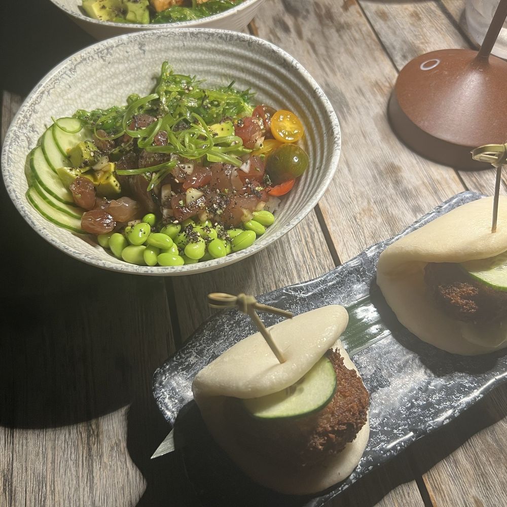 Harriet's Rooftop - CHICKEN BAO  SHOYU TUNA BOWL - Lounges Near Me - Brooklyn, New York
