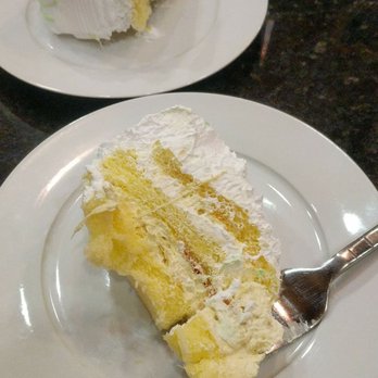 Honey Bakery - Moist spongy cake, light fluffy cream, very very good cake! - Bakeries Near Me - Reno, Nevada Honey Bakery - Moist spongy cake, light fluffy cream, very very good cake! - Bakeries Near Me - Reno, Nevada