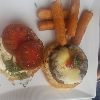 Robert - Wagyu Burger - New American Near Me - New York, New York Robert - Wagyu Burger - New American Near Me - New York, New York