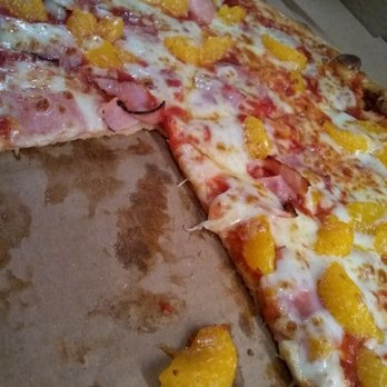 Beauty's Pizza - This pizza came with MANDARIN ORANGES instead of pineapple. DISGUSTING. And they only offered to refund 4 dollars. - Pizza Near Me - Cambridge, Massachusetts Beauty's Pizza - This pizza came with MANDARIN ORANGES instead of pineapple. DISGUSTING. And they only offered to refund 4 dollars. - Pizza Near Me - Cambridge, Massachusetts