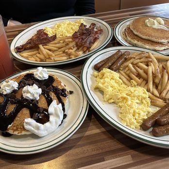 NORMS - LUMBERJACK BREAKFAST CLASSIC BIGGER BETTER BREAKFAST - Diners Near Me - Van Nuys, California