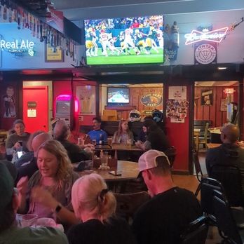 Billy's on Burnet - American Near Me - Austin, Texas