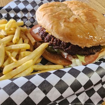 RD's Burgers - Bacon cheese burger with jalapenos and fries combo. - Burgers Near Me - Cibolo, Texas