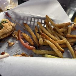 Maxx's Food & Drink - Burger is gone!!