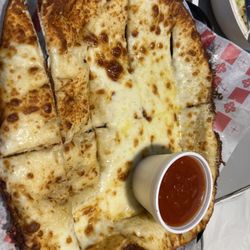 Pasquale’s - Cheesy bread